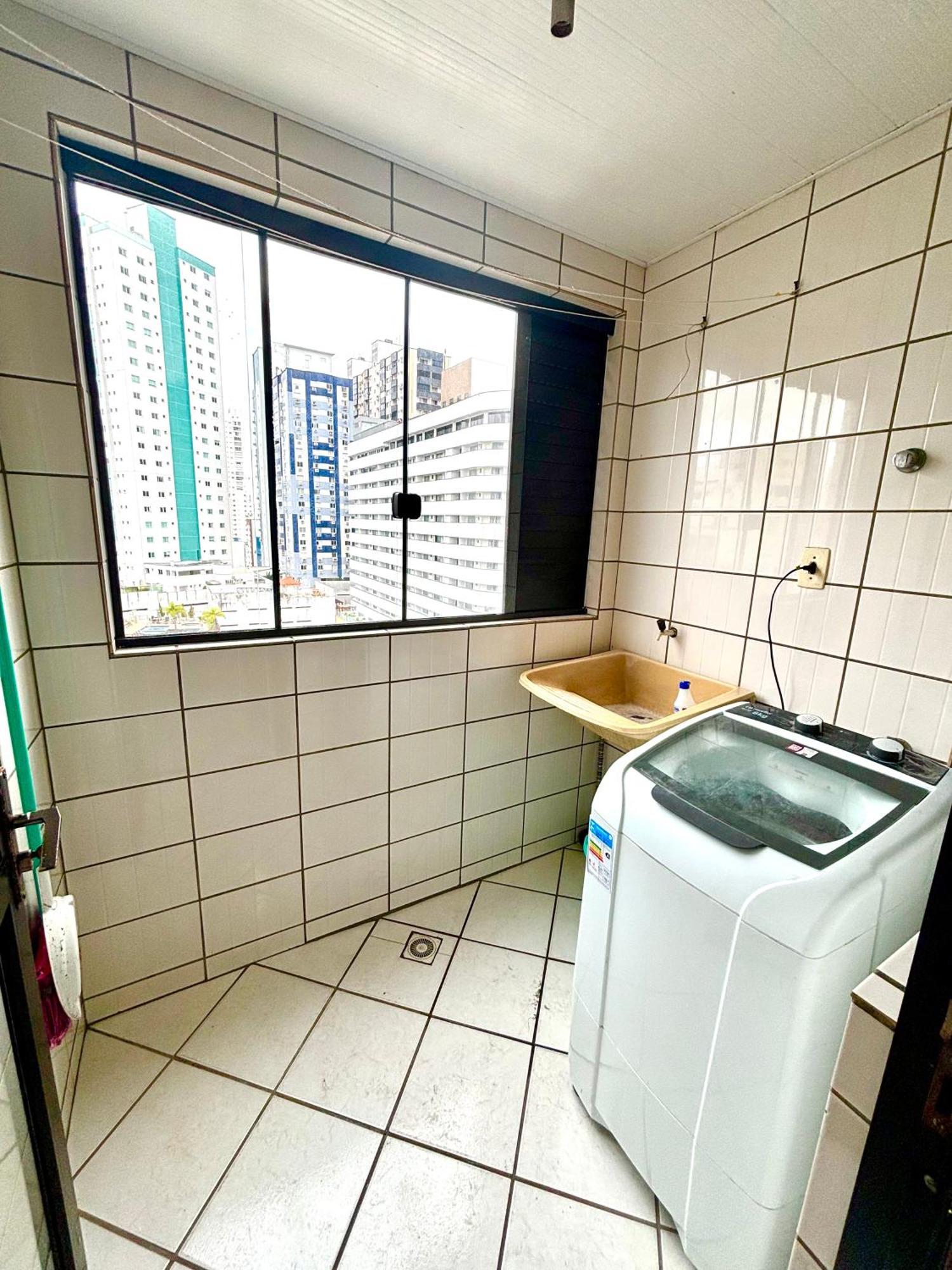Apartamento Dante Tomio Balneario Camboriu Exterior photo